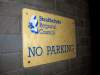 No Parking.jpg